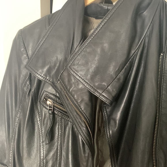 Danier leather - genuine leather jacket - Picture 7 of 7